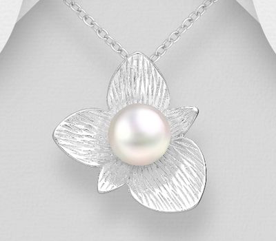 Şəkli böyütmək üçün tiklayın 925 Sterling Silver Flower Pendant, Decorated with Freshwater Pearl