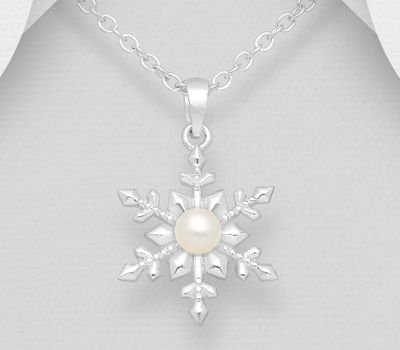 925 Sterling Silver Snowflake Pendant, Decorated with Freshwater Pearl