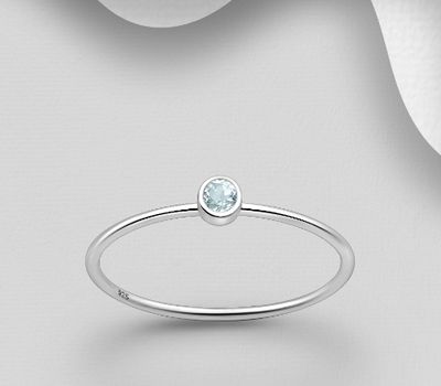 925 Sterling Silver Solitaire Ring, Decorated with Aquamarine