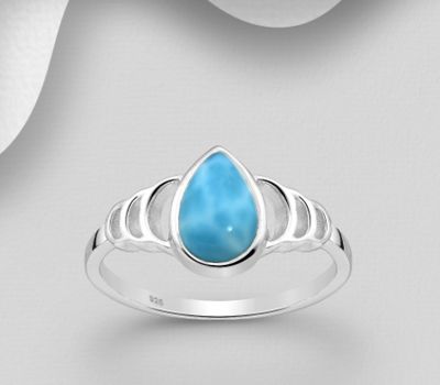 La Preciada - 925 Sterling Silver Ring, Decorated with Pear-Shaped Larimar