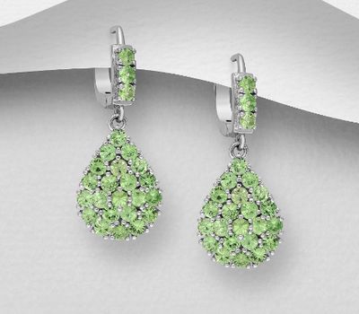 Şəkli böyütmək üçün tiklayın 925 Sterling Silver Droplet Omega-Lock Earrings, Decorated with Tsavorite