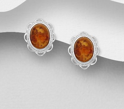 Şəkli böyütmək üçün tiklayın 925 Sterling Silver Oval Push-Back Earrings, Decorated with Baltic Amber