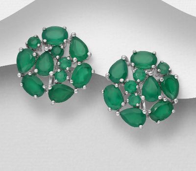 Şəkli böyütmək üçün tiklayın 925 Sterling Silver Omega-Lock Earrings, Decorated with Green Agate