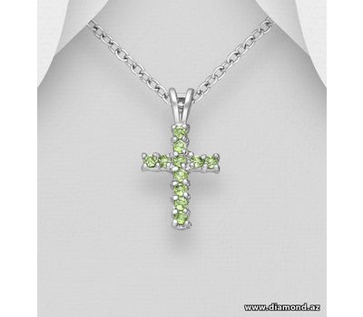 925 Sterling Silver Cross Pendant Decorated With Peridot
