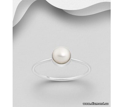 925 Sterling Silver Solitaire Ring Decorated with Freshwater Pearl