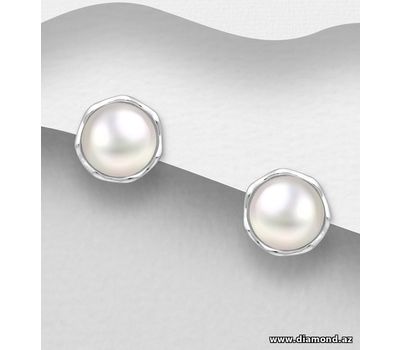 925 Sterling Silver Push-Back Earrings, Decorated with Freshwater Pearls