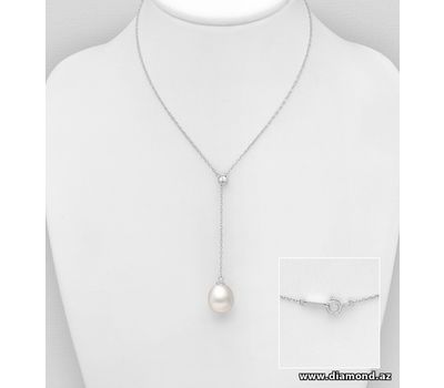 925 Sterling Silver Necklace Decorated with Freshwater Pearl