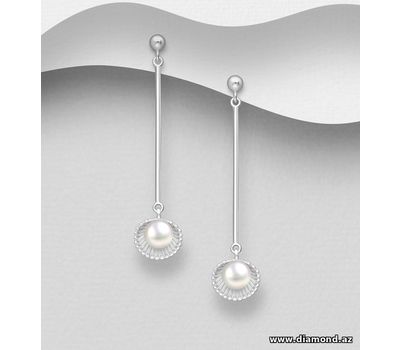 925 Sterling Silver Shell Push-Back Earrings Decorated With Fresh Water Pearls