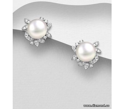 Şəkli böyütmək üçün tiklayın 925 Sterling Silver Leaf Push-Back Earrings, Decorated with CZ Simulated Diamonds and Freshwater Pearls