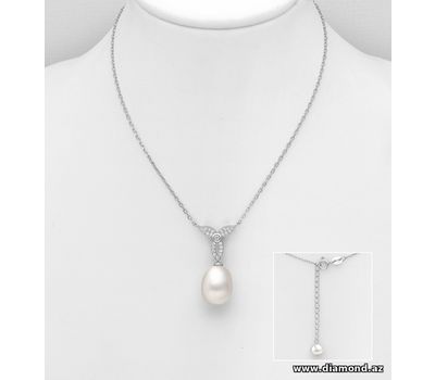 Şəkli böyütmək üçün tiklayın 925 Sterling Silver Necklace, Decorated with CZ Simulated Diamonds and Freshwater Pearl