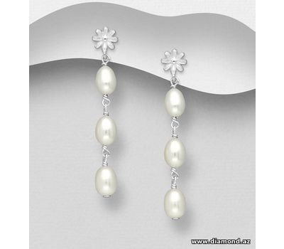 Şəkli böyütmək üçün tiklayın 925 Sterling Silver Flower Push-Back Earrings, Beaded with Freshwater Pearl
