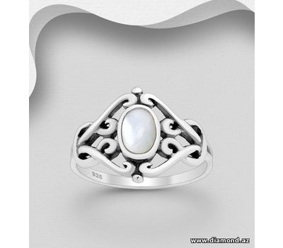925 Sterling Silver Oxidized Ring Decorated With Shell